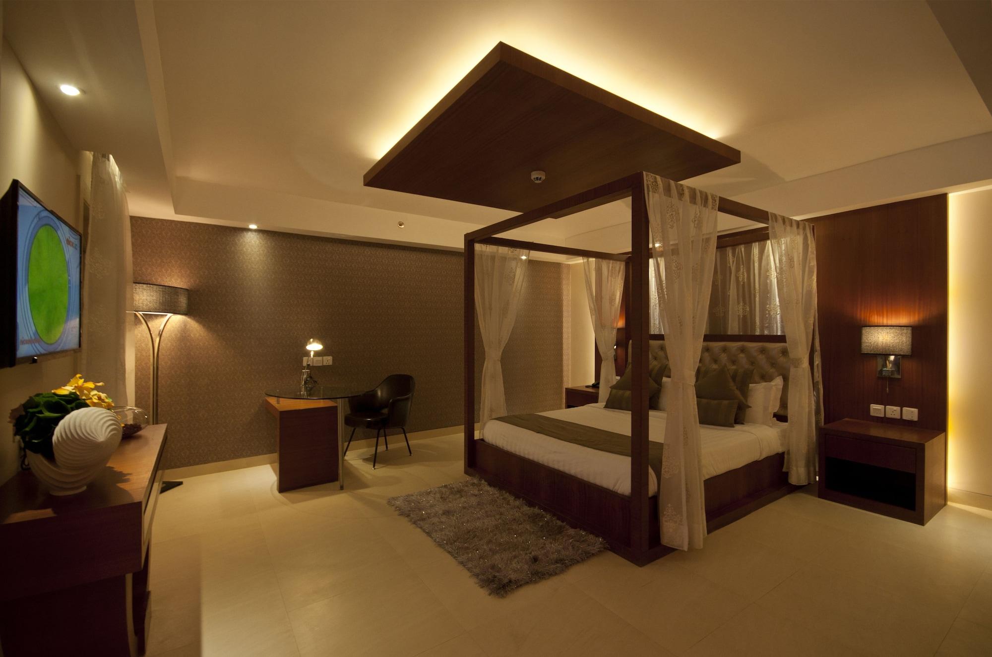 Celesta - Kolkata Otel Dış mekan fotoğraf
