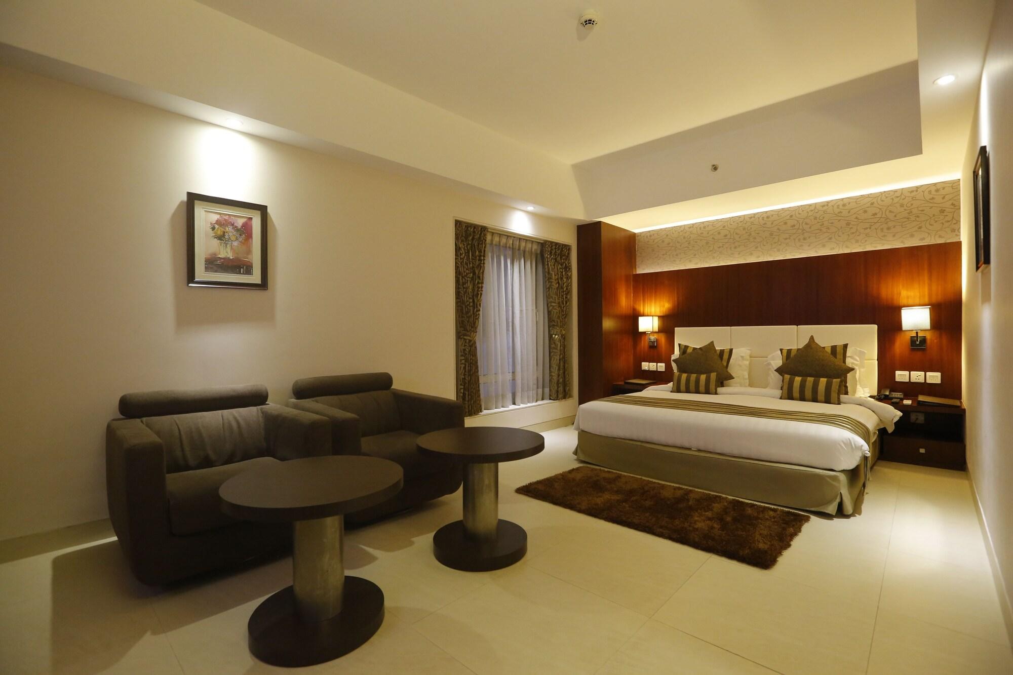 Celesta - Kolkata Otel Dış mekan fotoğraf