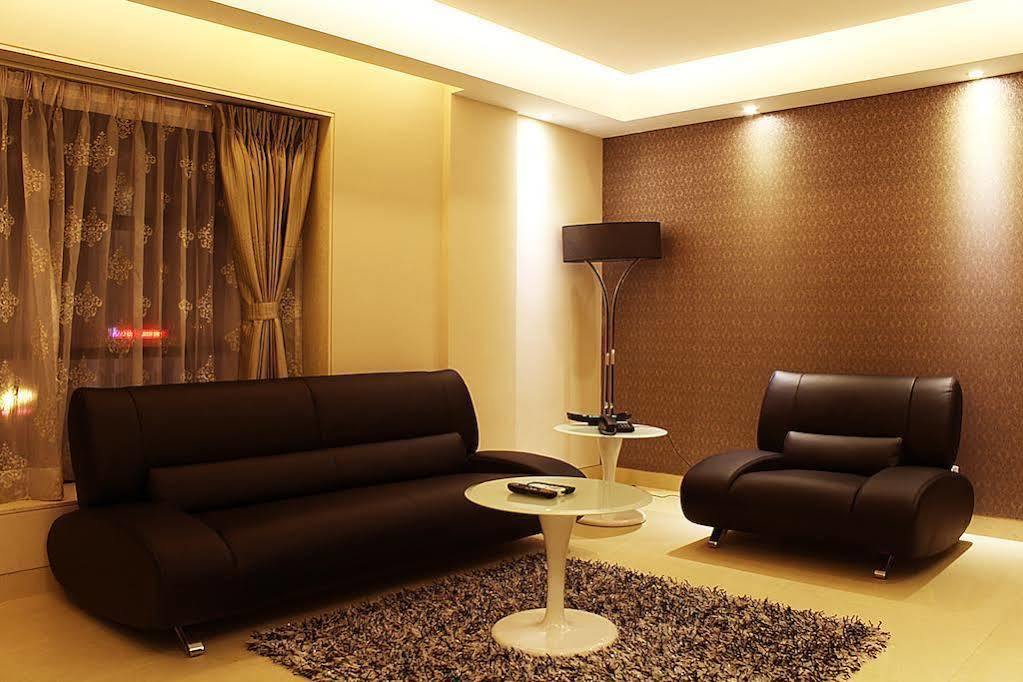 Celesta - Kolkata Otel Dış mekan fotoğraf